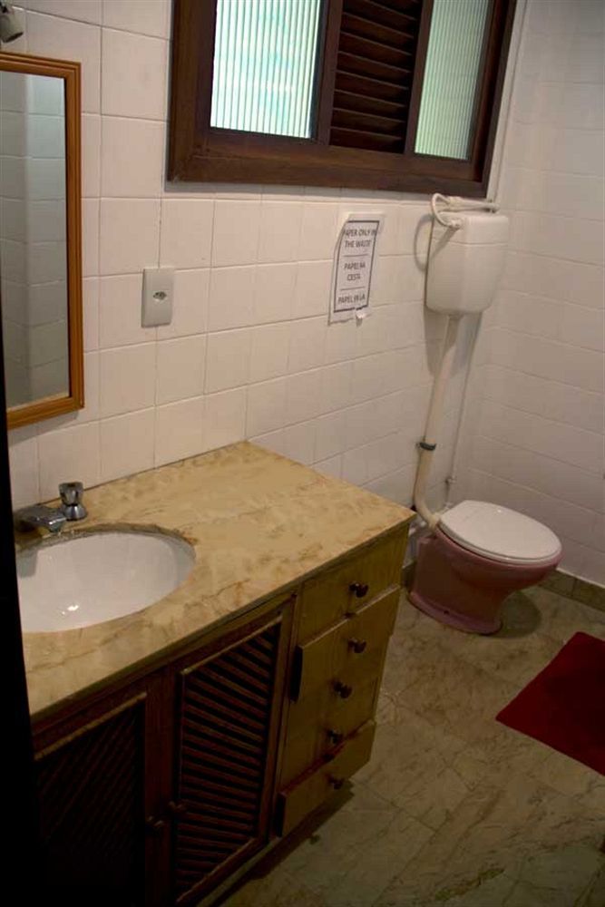 Hostal Rio Nature Hostel *